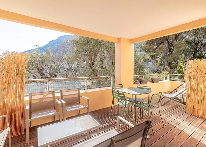 Beautiful With Pool Near Monaco Beausoleil