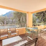 Beautiful With Pool Near Monaco בוסוליי