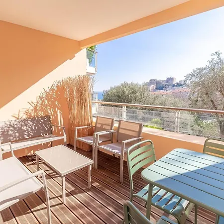 Beautiful With Pool Near Monaco *